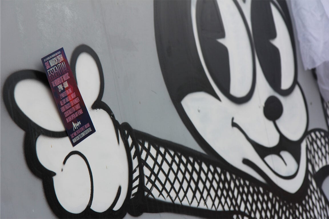 Classic ESSENTIAL vibes